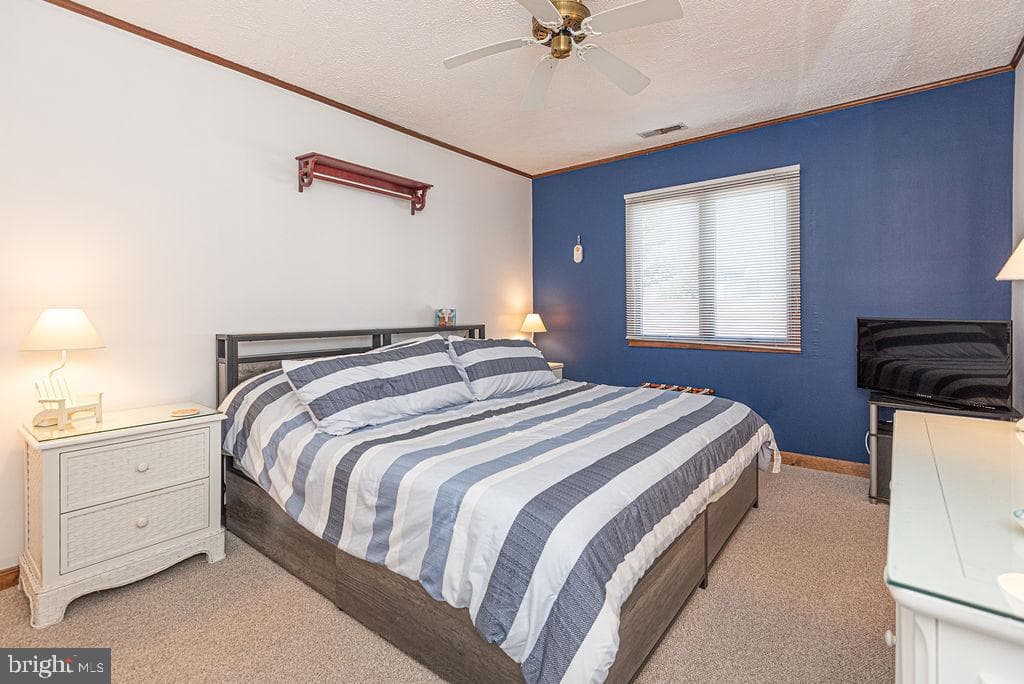 148 Jamestown Road photo 30