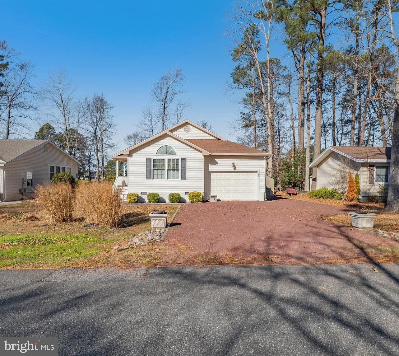 128 Sandyhook Road photo 1