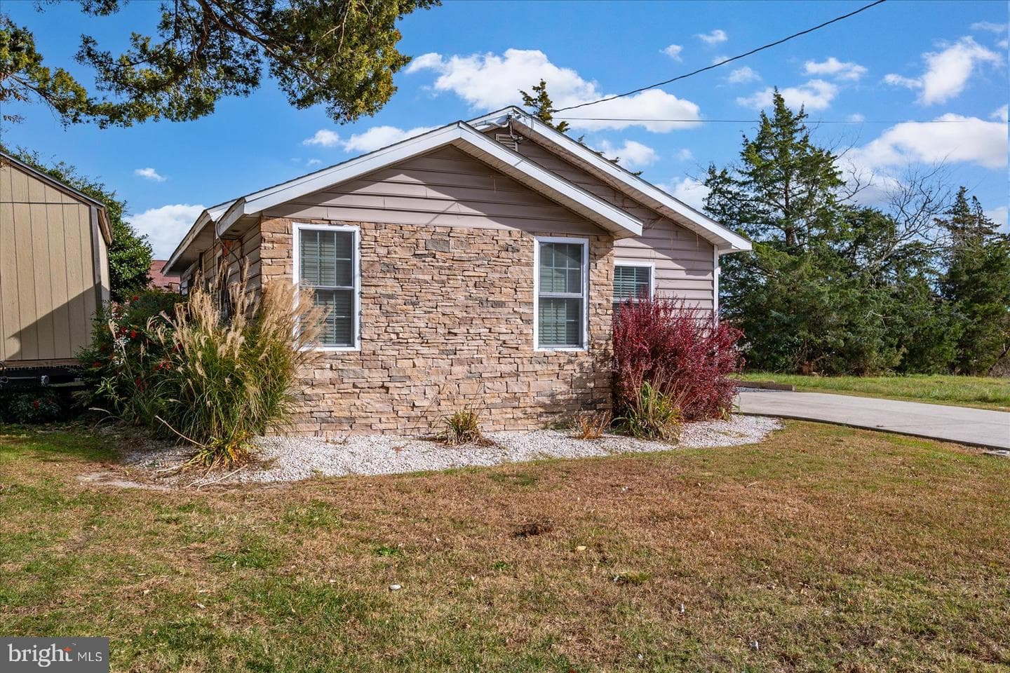 10428 Exeter Rd photo 52