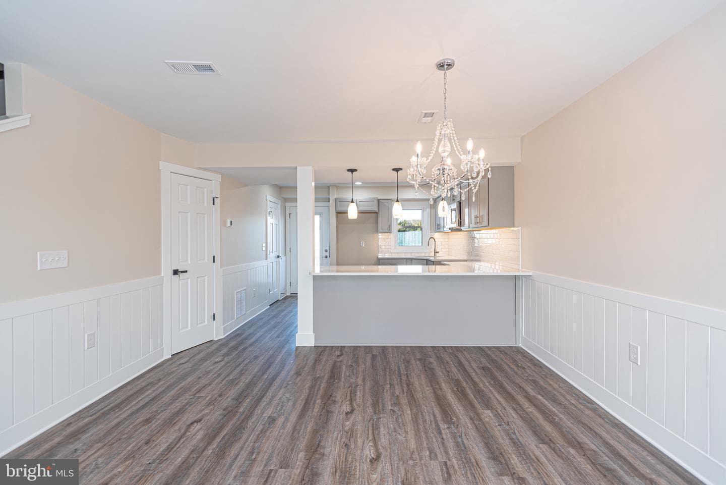 163 Jamestown Road photo 18