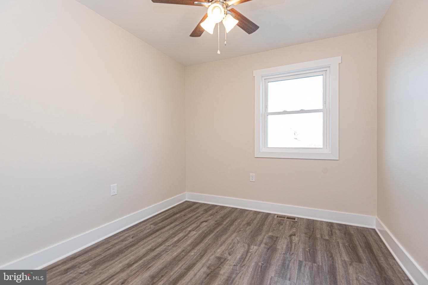 163 Jamestown Road photo 49