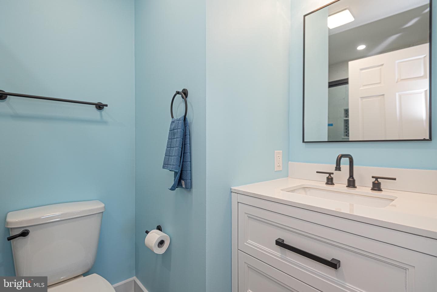 163 Jamestown Road photo 53