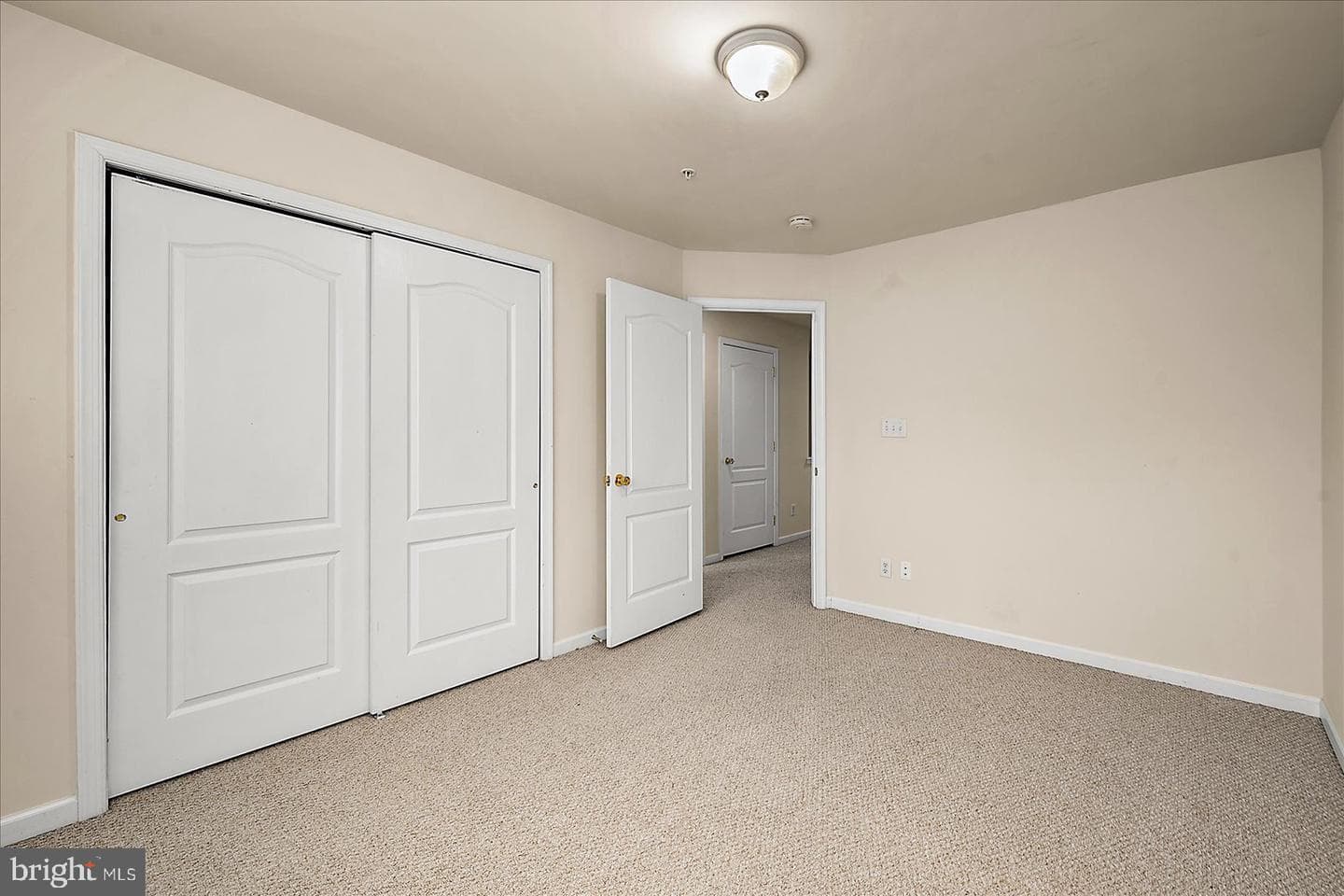 372 Schooner Lane photo 27