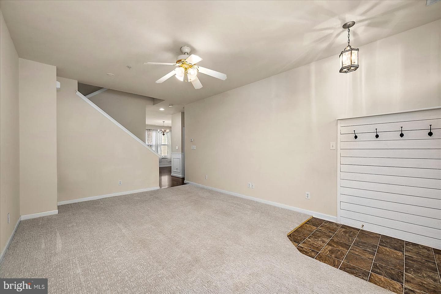 372 Schooner Lane photo 6