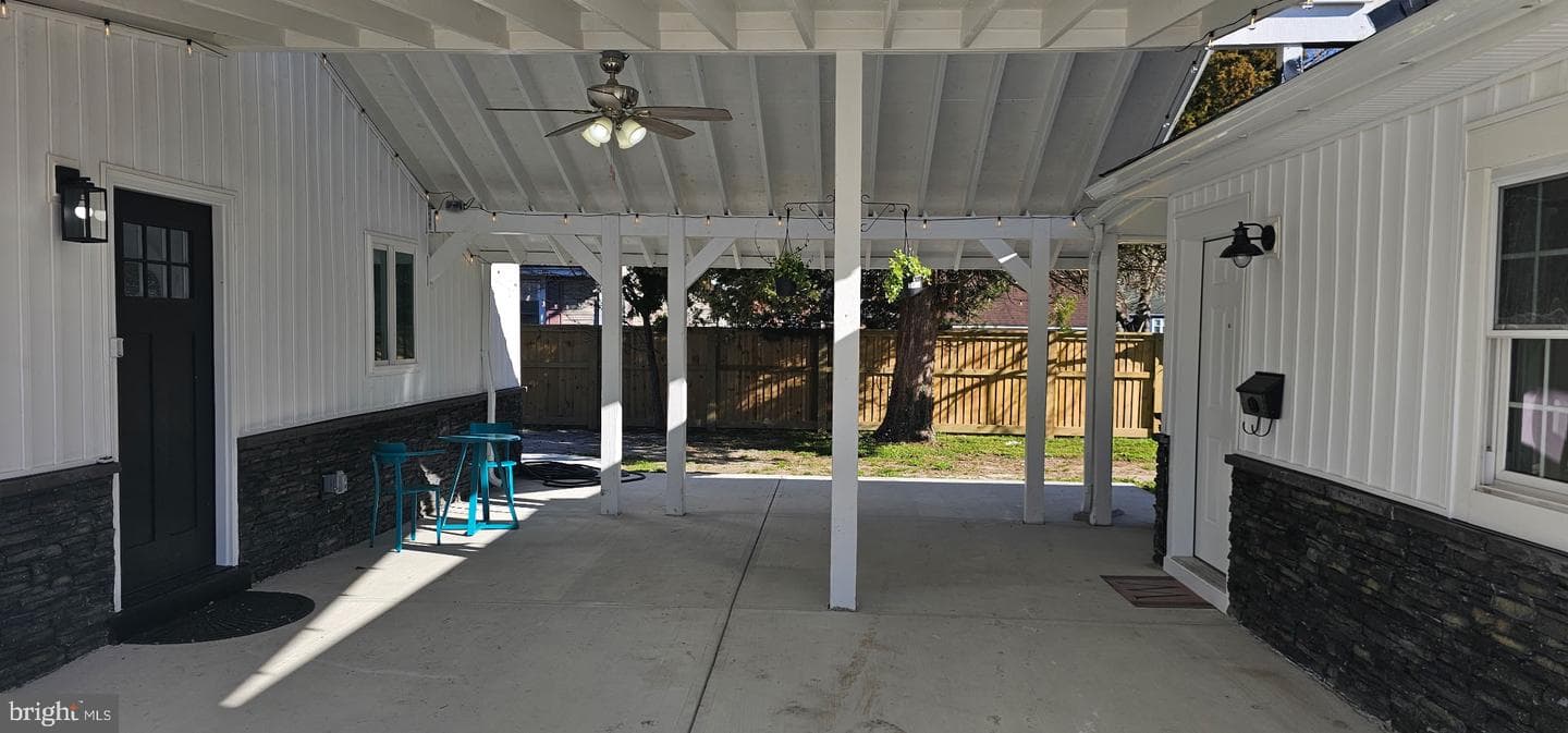 109 Powell Street photo 6