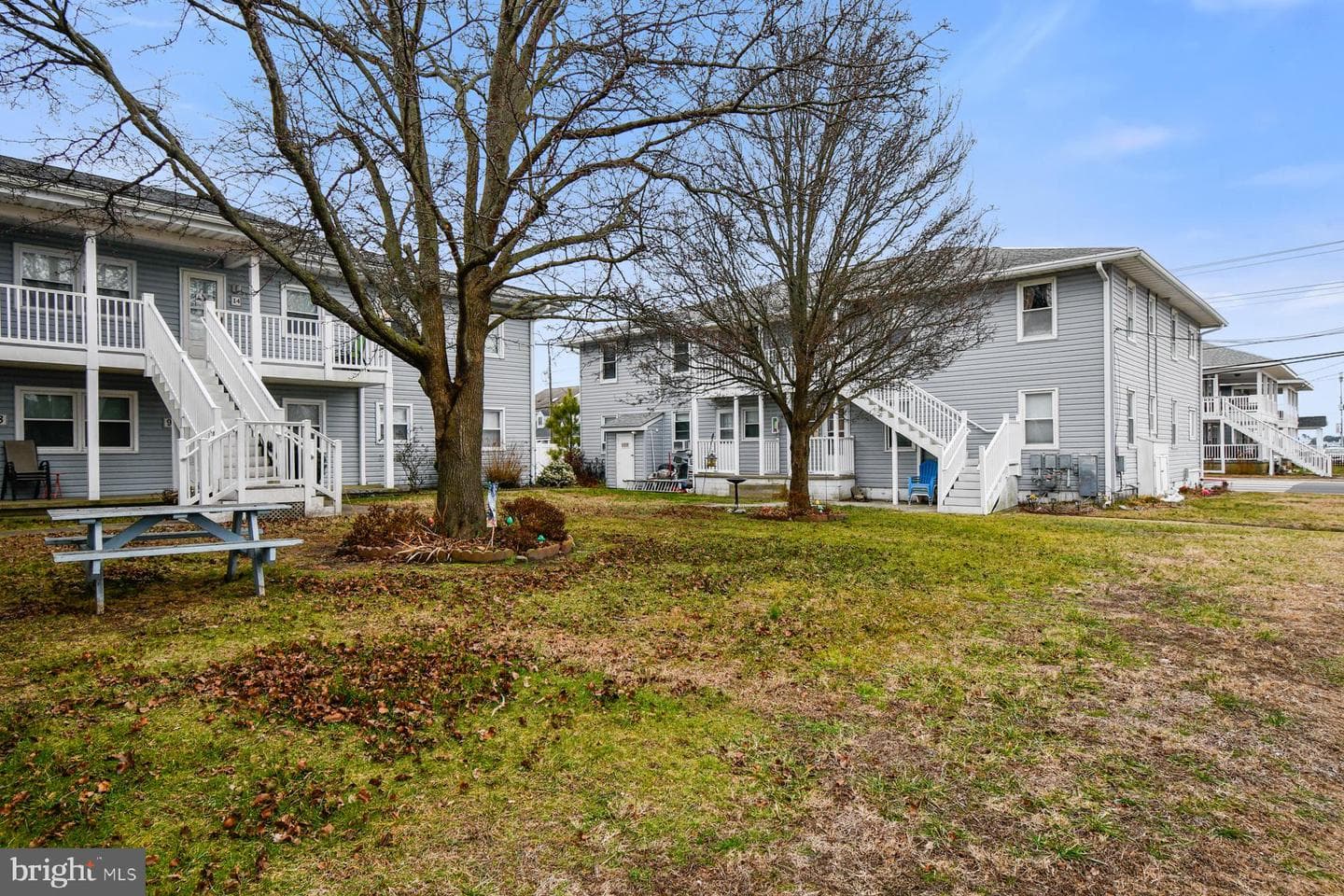 808 St Louis Ave Avenue #3 photo 23