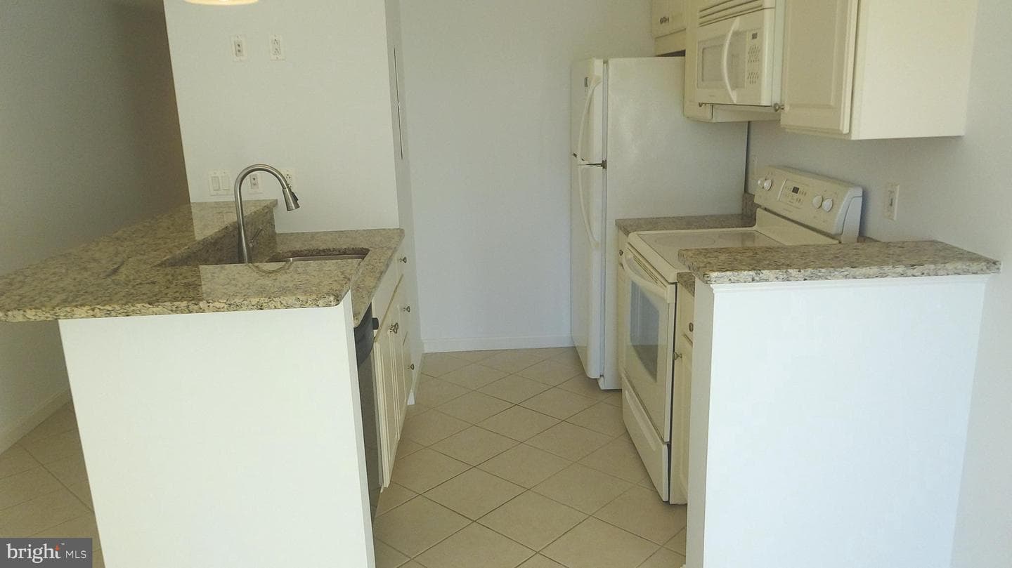4201 Coastal Highway #203 photo 7