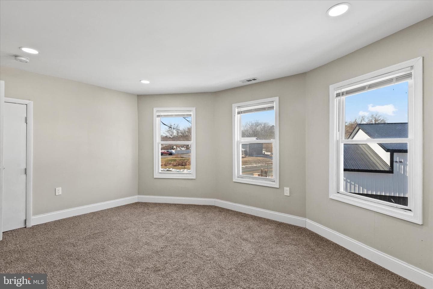 11636 Worcester Highway photo 28