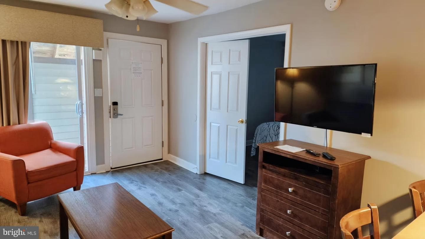 105 Edward Taylor Drive #unit #224 Week # 35 photo 9