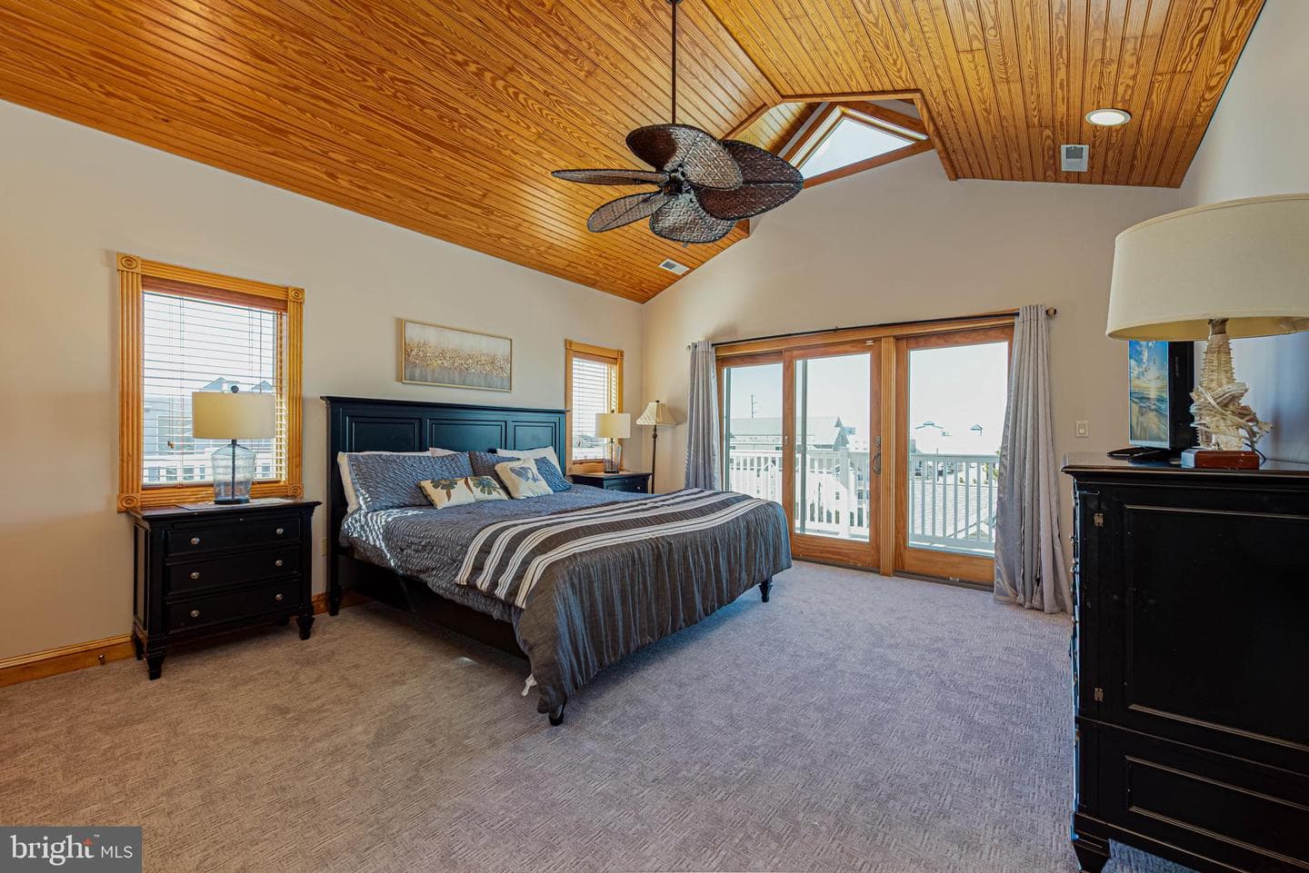 6301 Atlantic Avenue #403 photo 19