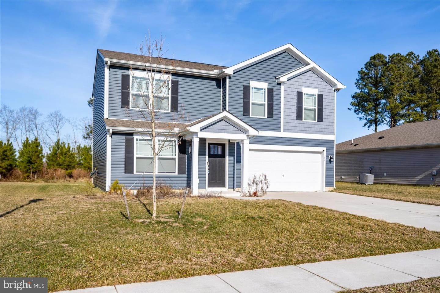 102 Fox Hound Street photo 2