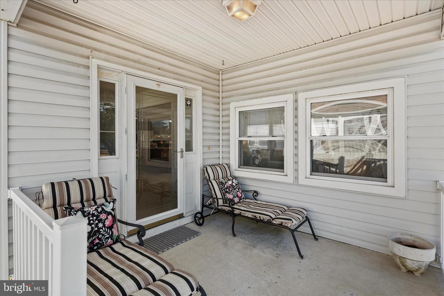 120 Nautical Lane photo 4