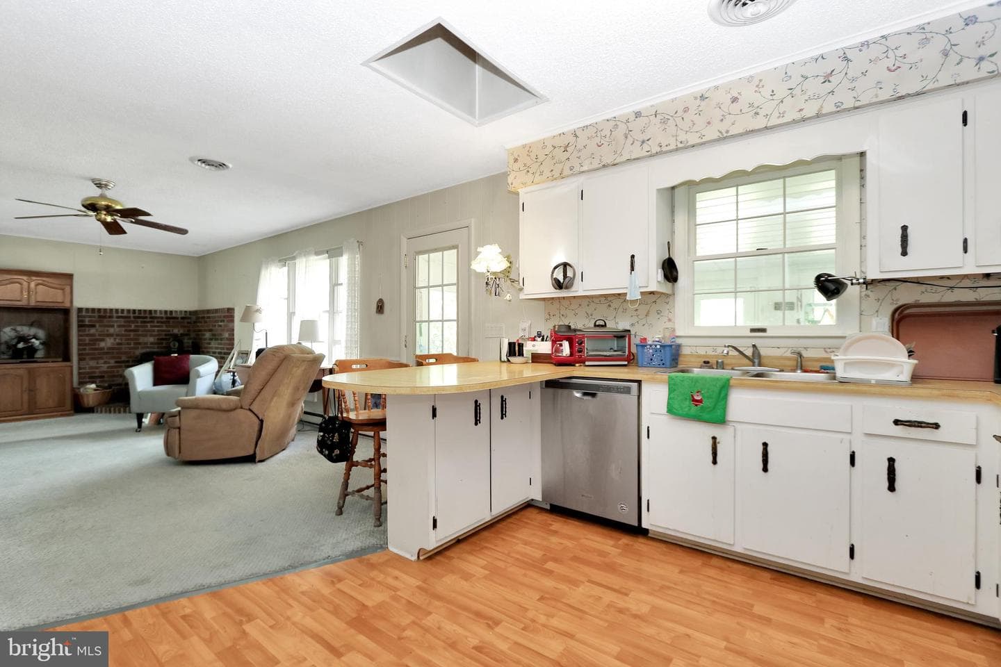 3875 W Hills Drive photo 10