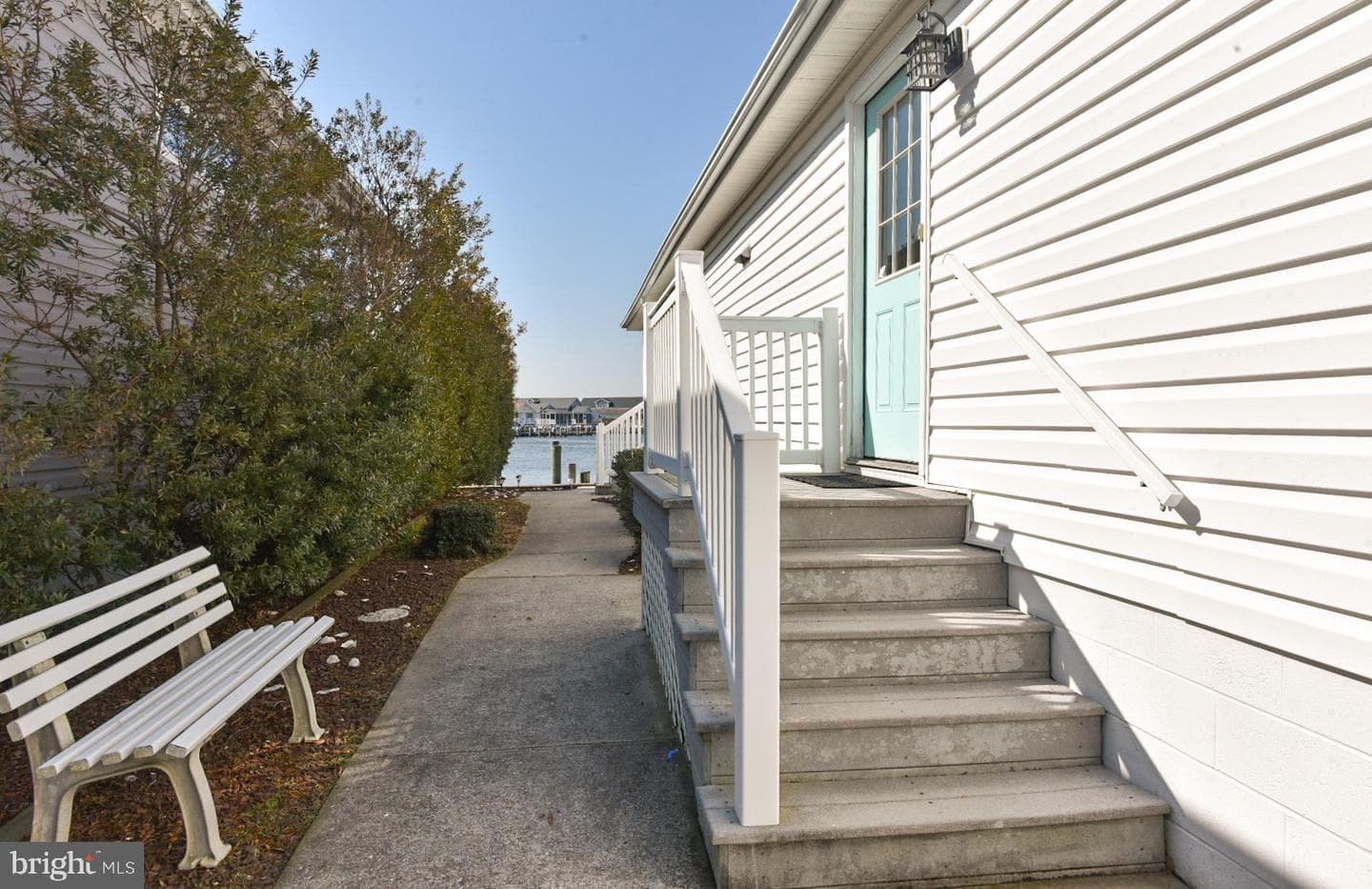 195 Pine Tree Road photo 16