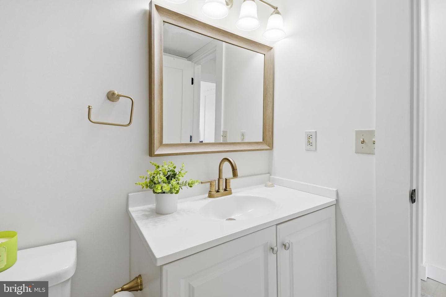 104 127th Street #121 photo 18