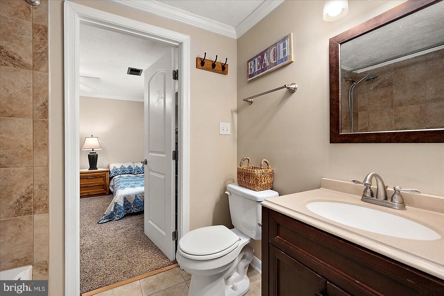 21 Abbott Place photo 32