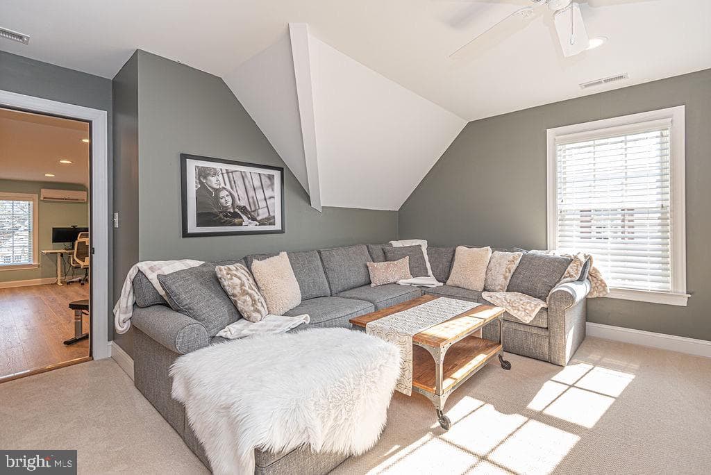 1613 Mercers Way photo 53