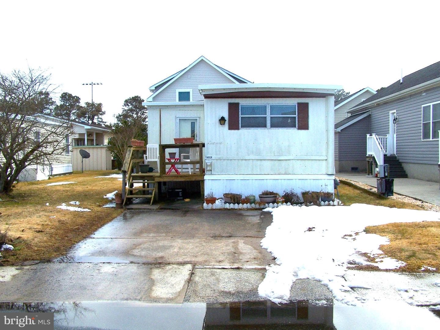 109 Sea Breeze Dr
