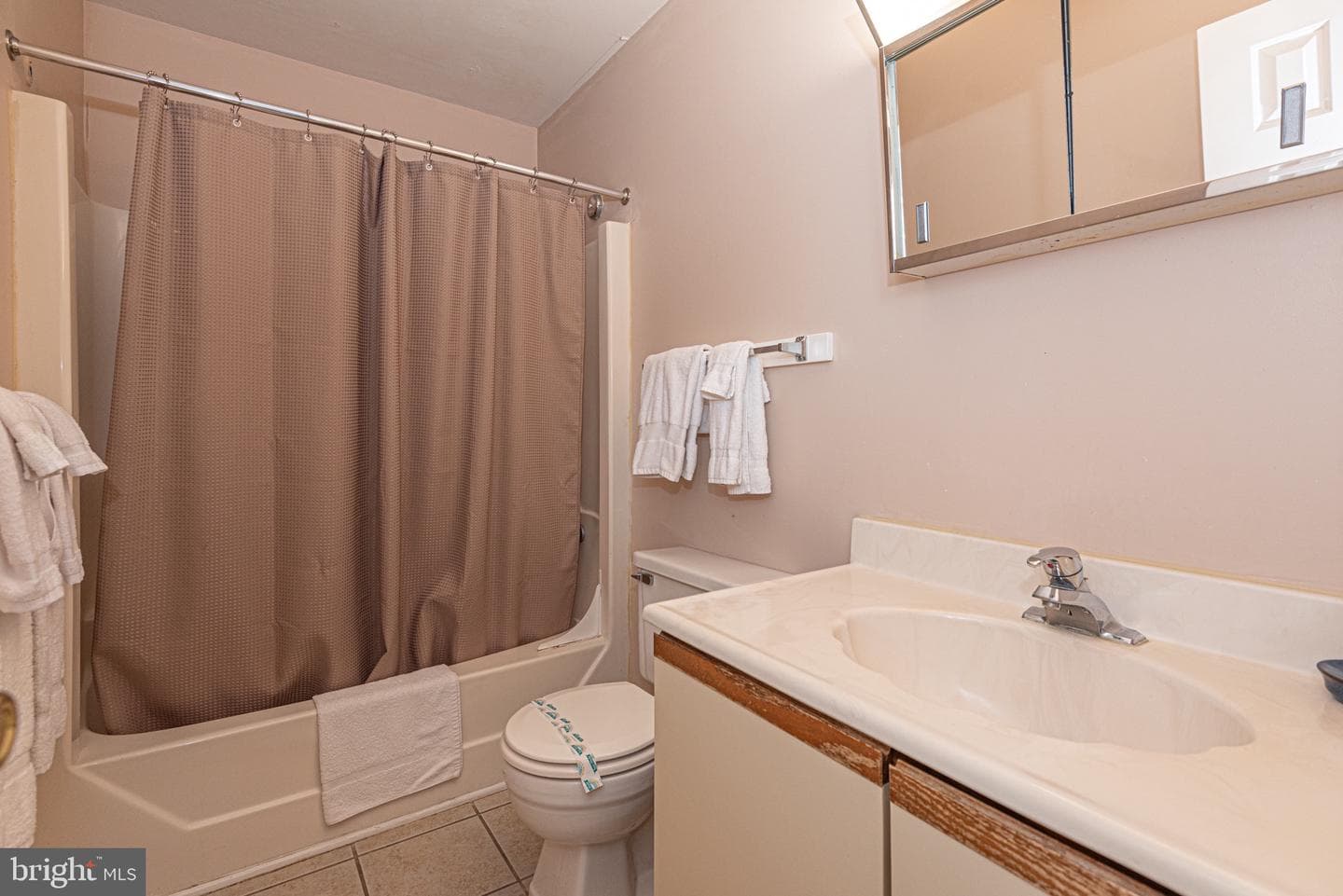 14409 Lighthouse Avenue #4 photo 11