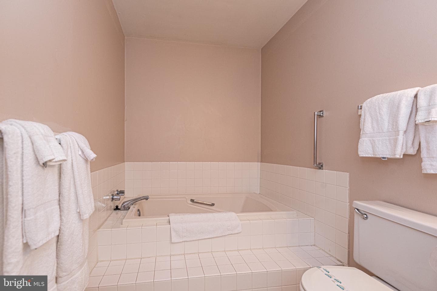 14409 Lighthouse Avenue #8 photo 20