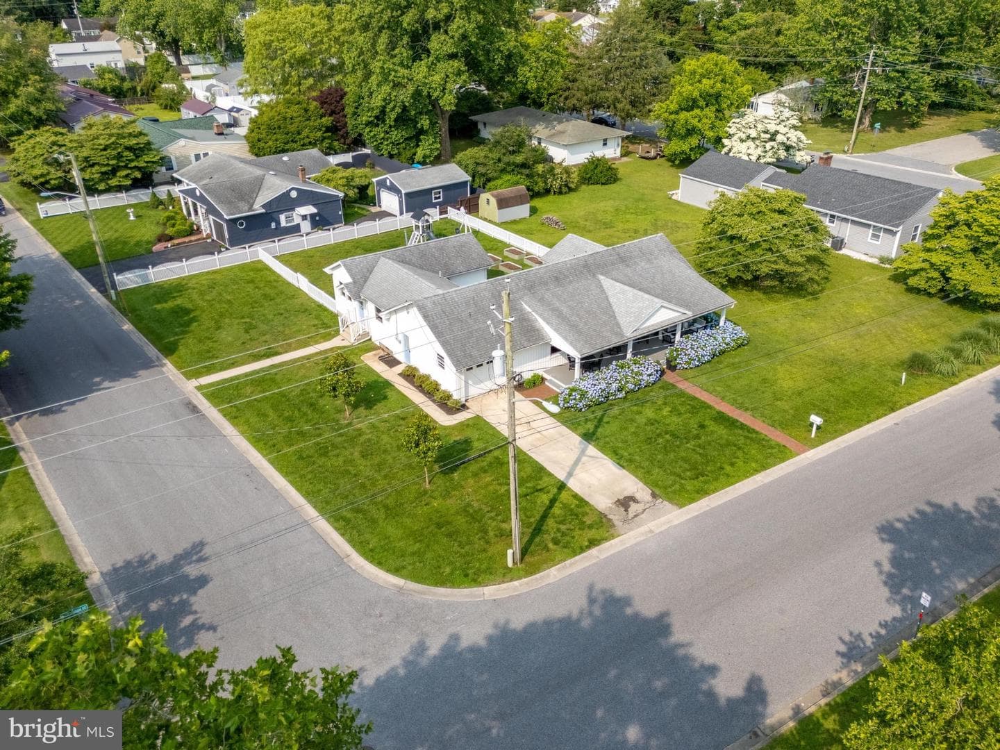 201 Buckingham Road photo 101