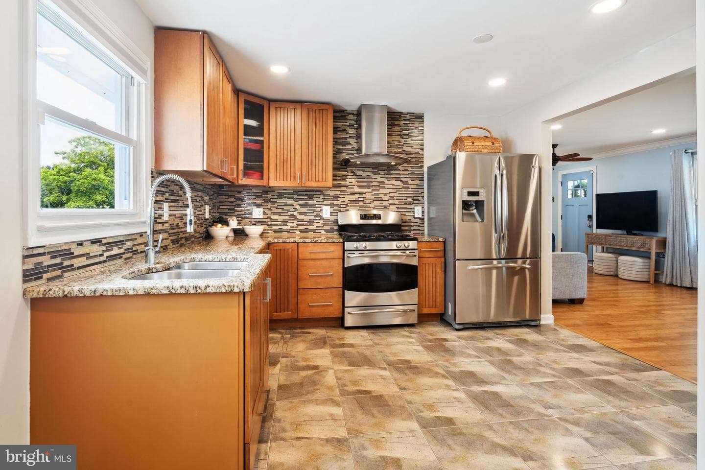 201 Buckingham Road photo 22