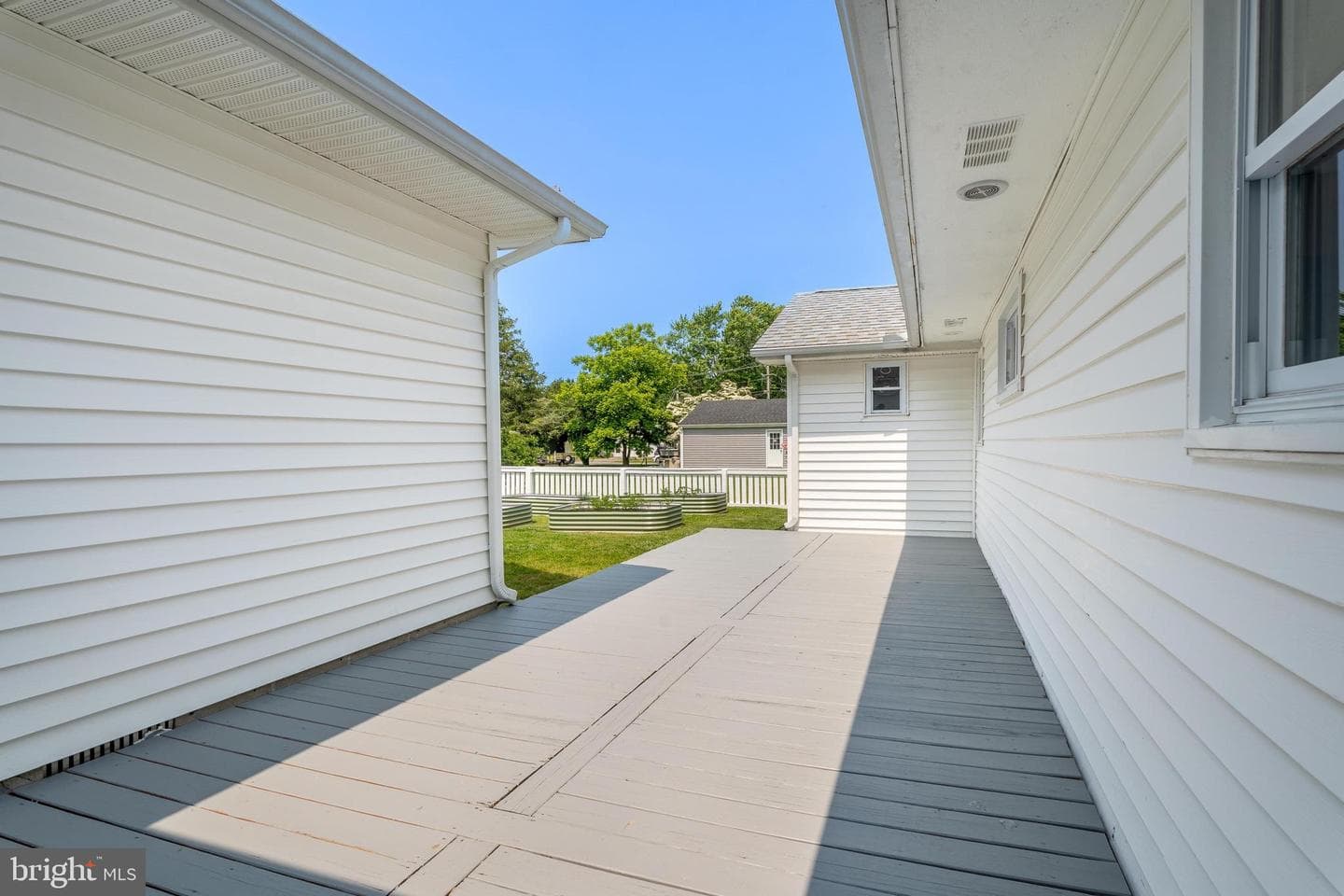 201 Buckingham Road photo 67