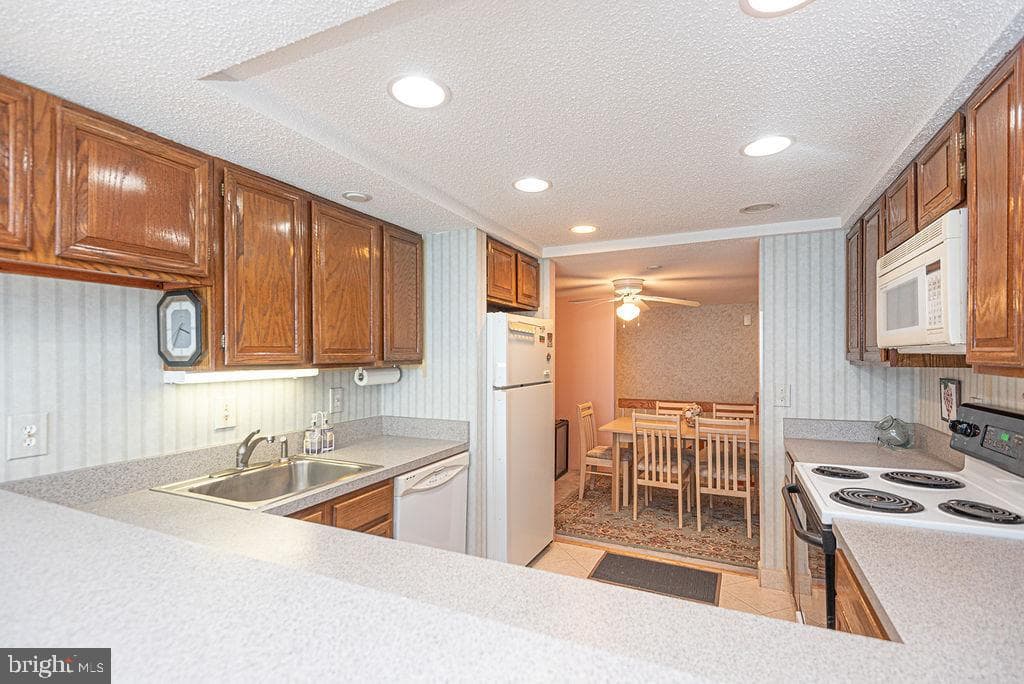 9900 Coastal Highway #2505 photo 10