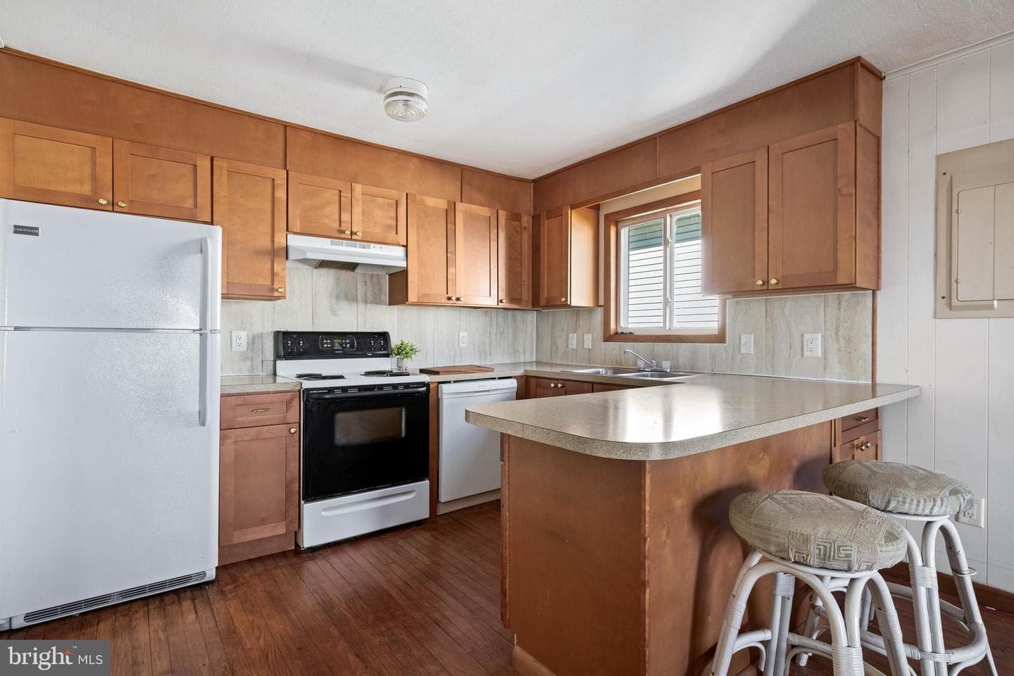 123 Jamestown Road #d photo 3
