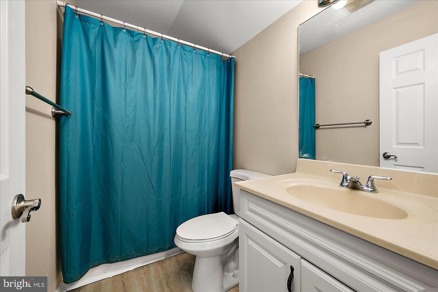 37 Watertown Road photo 32