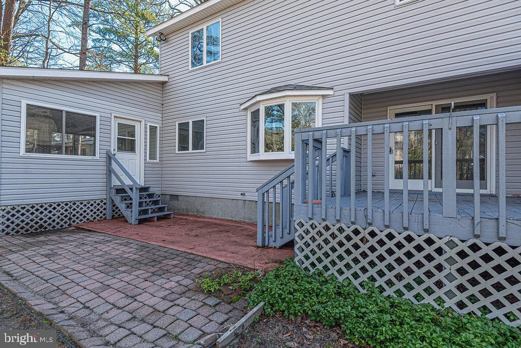65 Cresthaven Drive photo 52