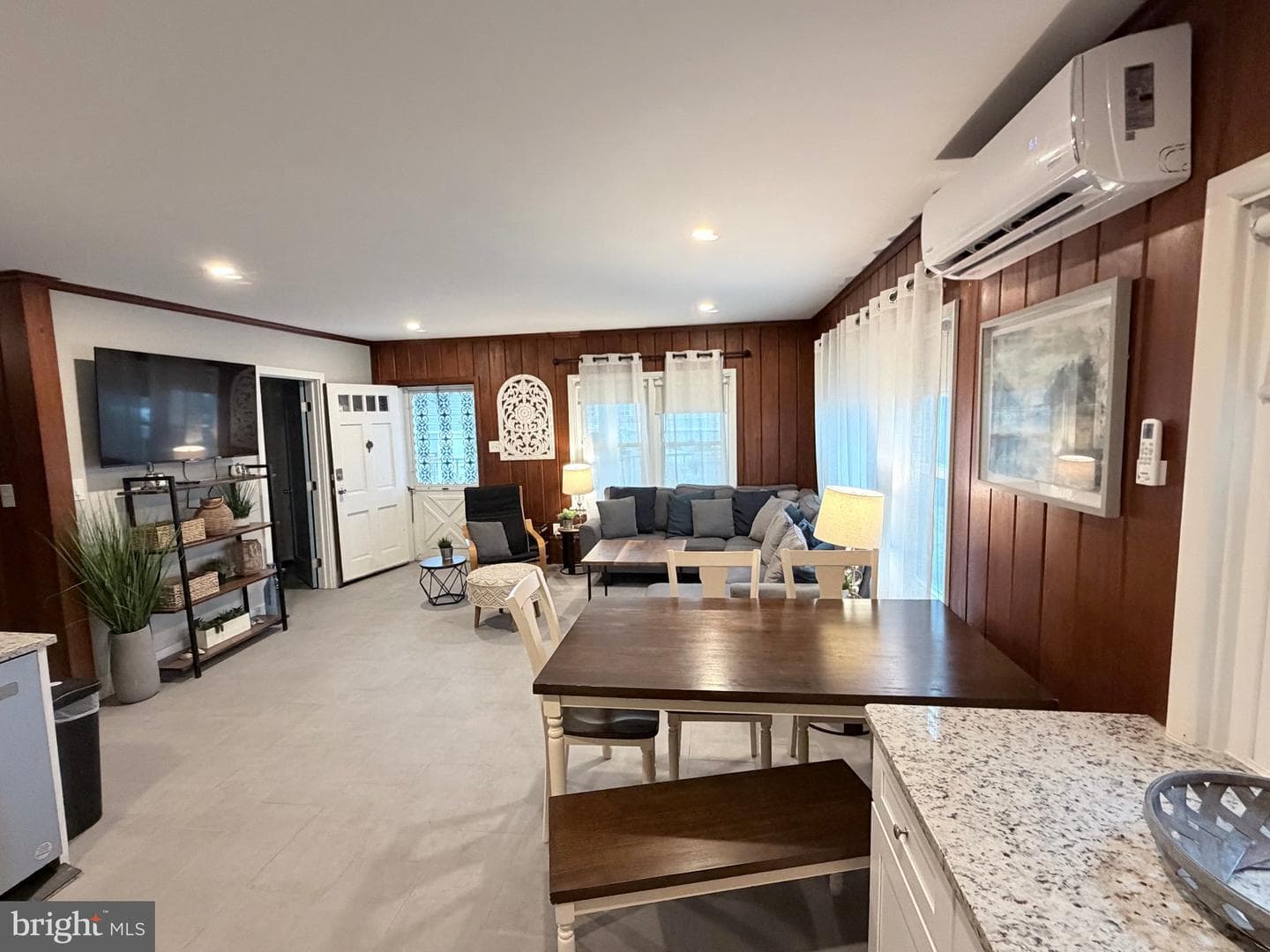 1407 N Saint Louis Avenue #1 photo 10