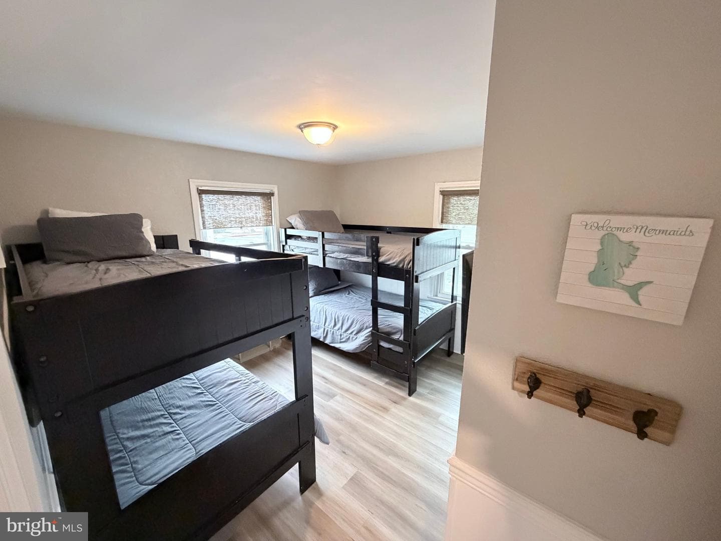 1407 N Saint Louis Avenue #5 photo 37