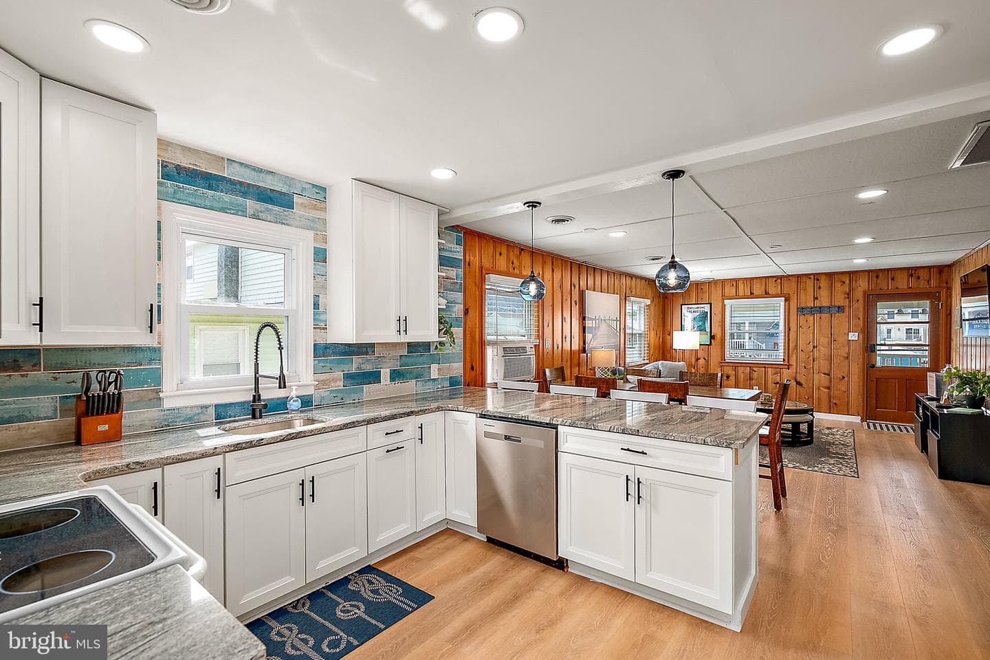 304 15th Street photo 44