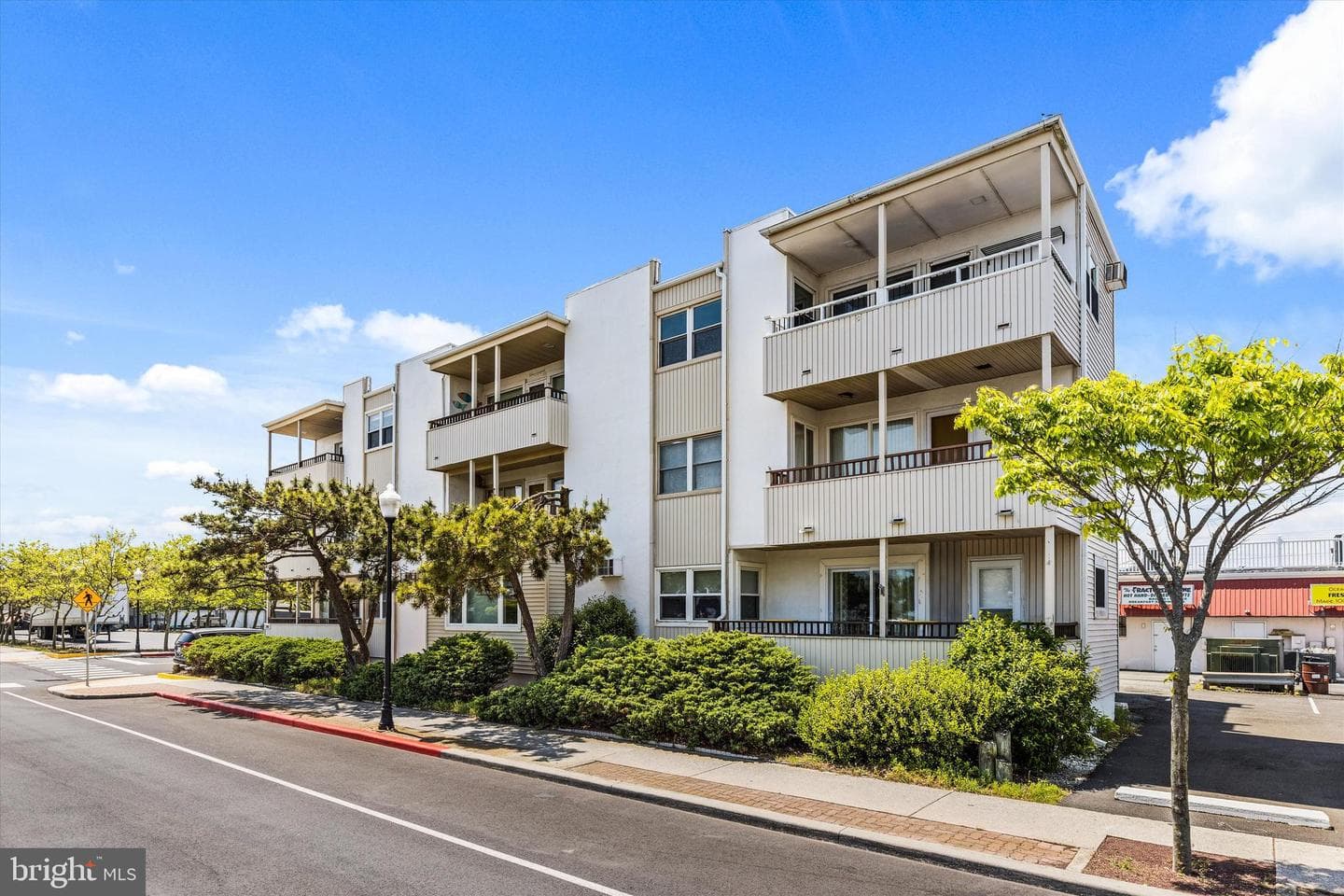 2801 N Baltimore Avenue #309 Holiday Plaza photo 5