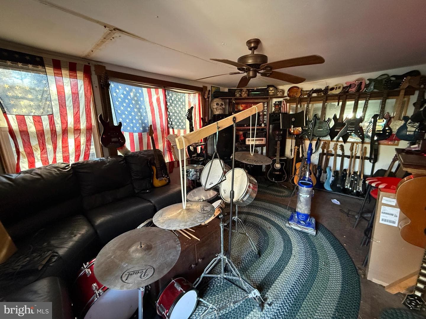 207 S Washington Street photo 84
