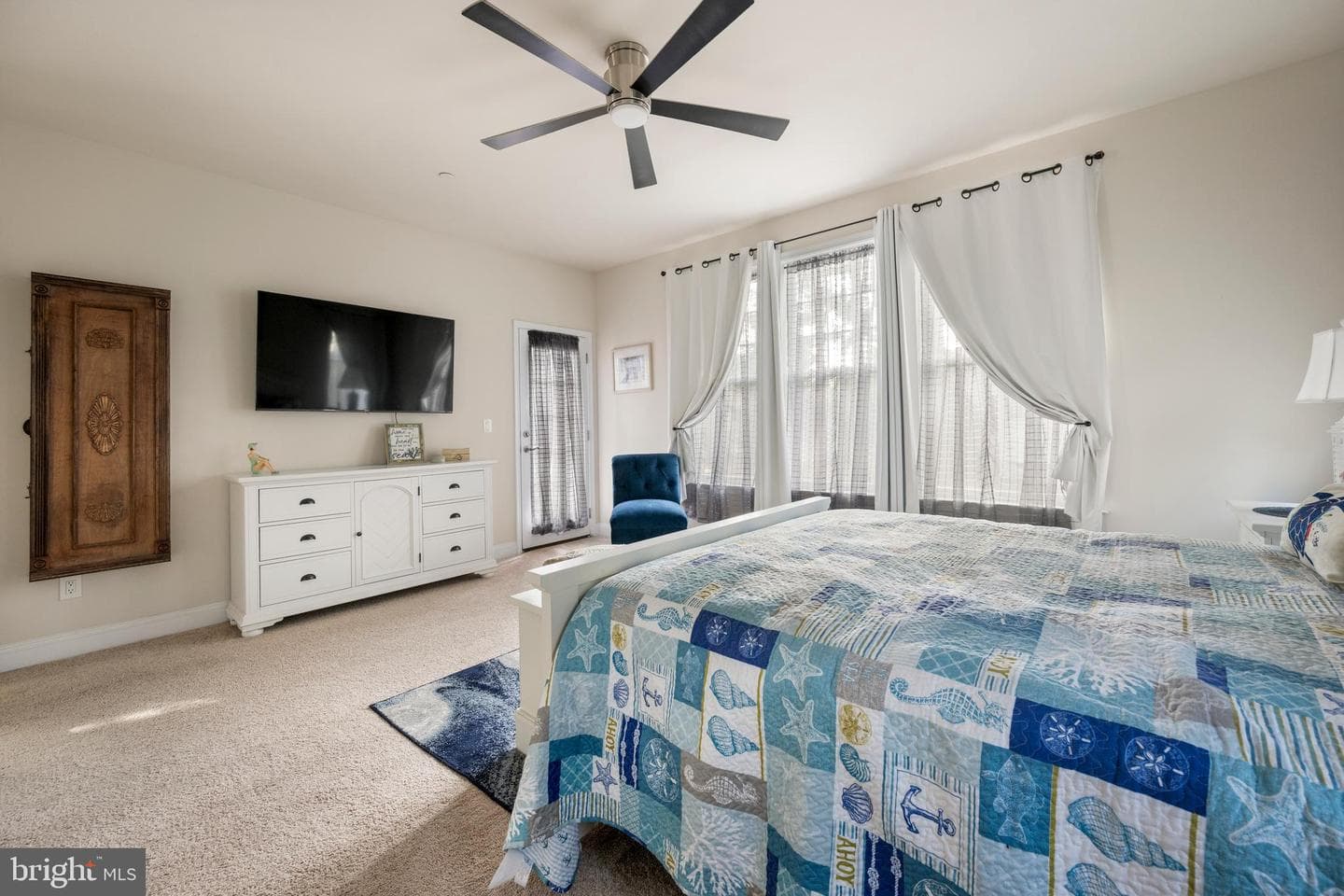 403 Bluewater Court photo 24
