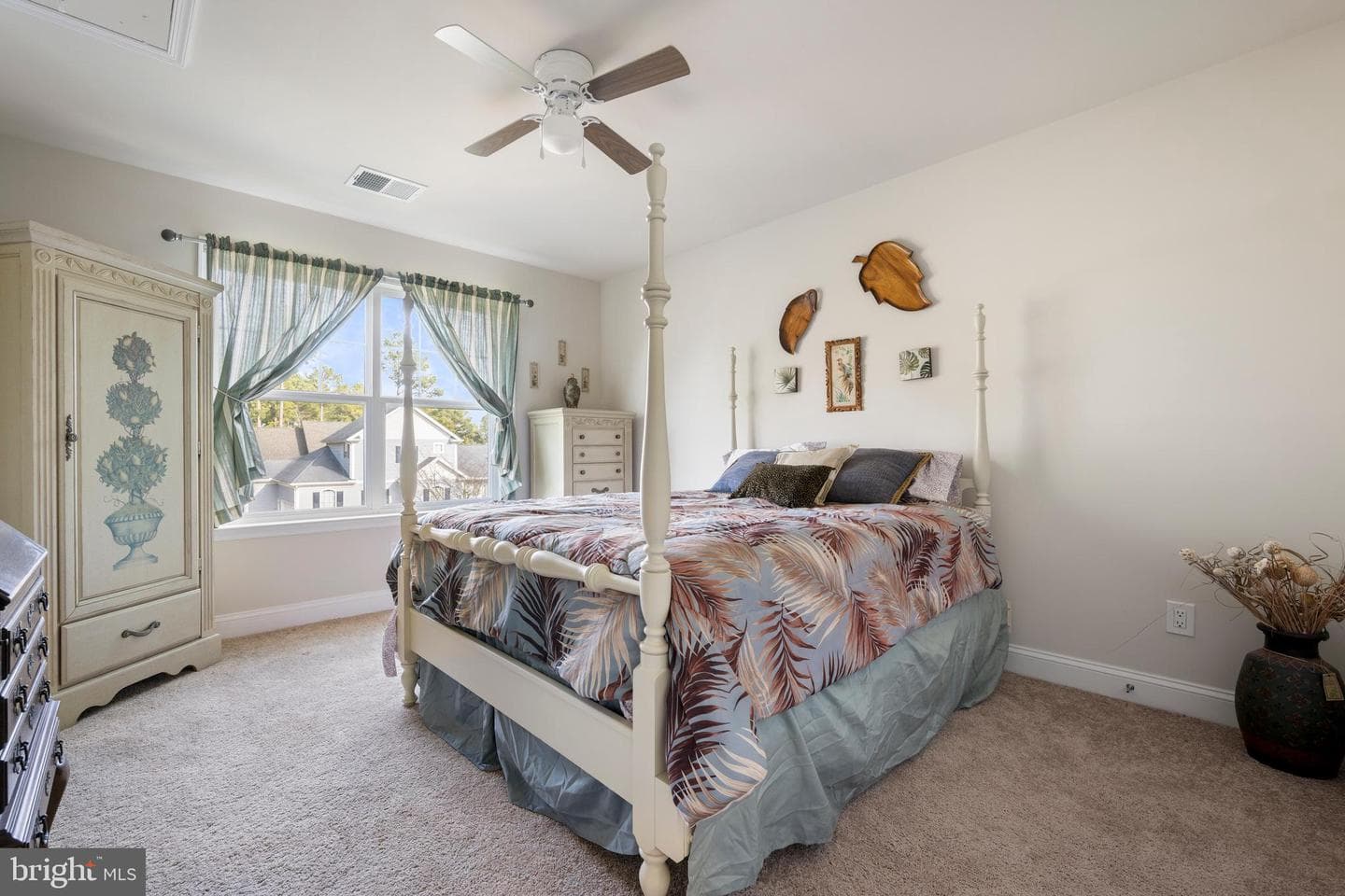 403 Bluewater Court photo 32