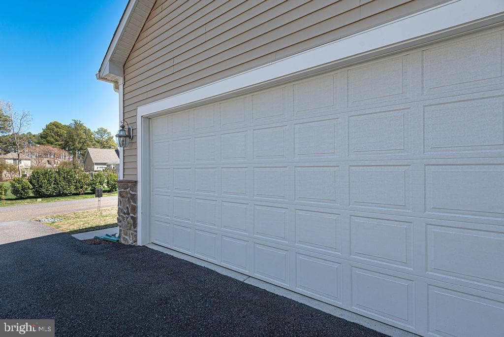 403 Bluewater Court photo 46