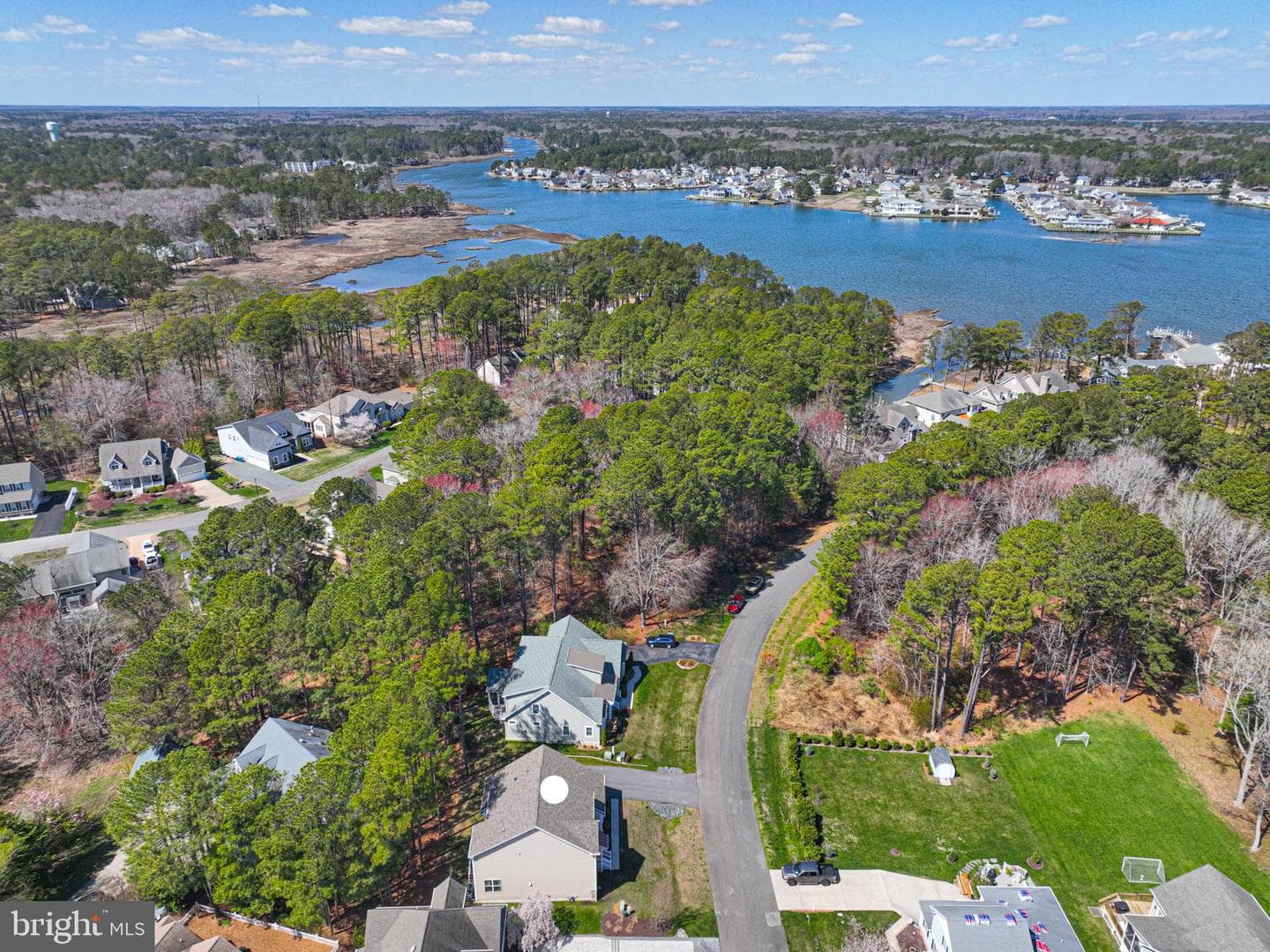 403 Bluewater Court photo 58