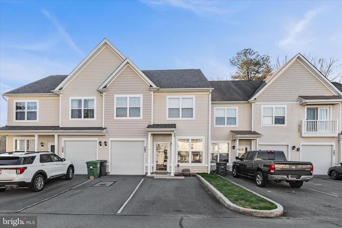207 Intrepid Ln # 1102 photo 1