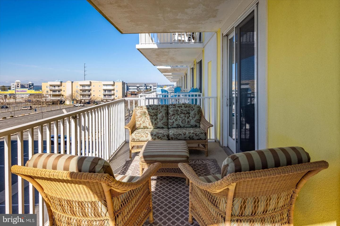 5901 Atlantic Avenue #404 photo 30