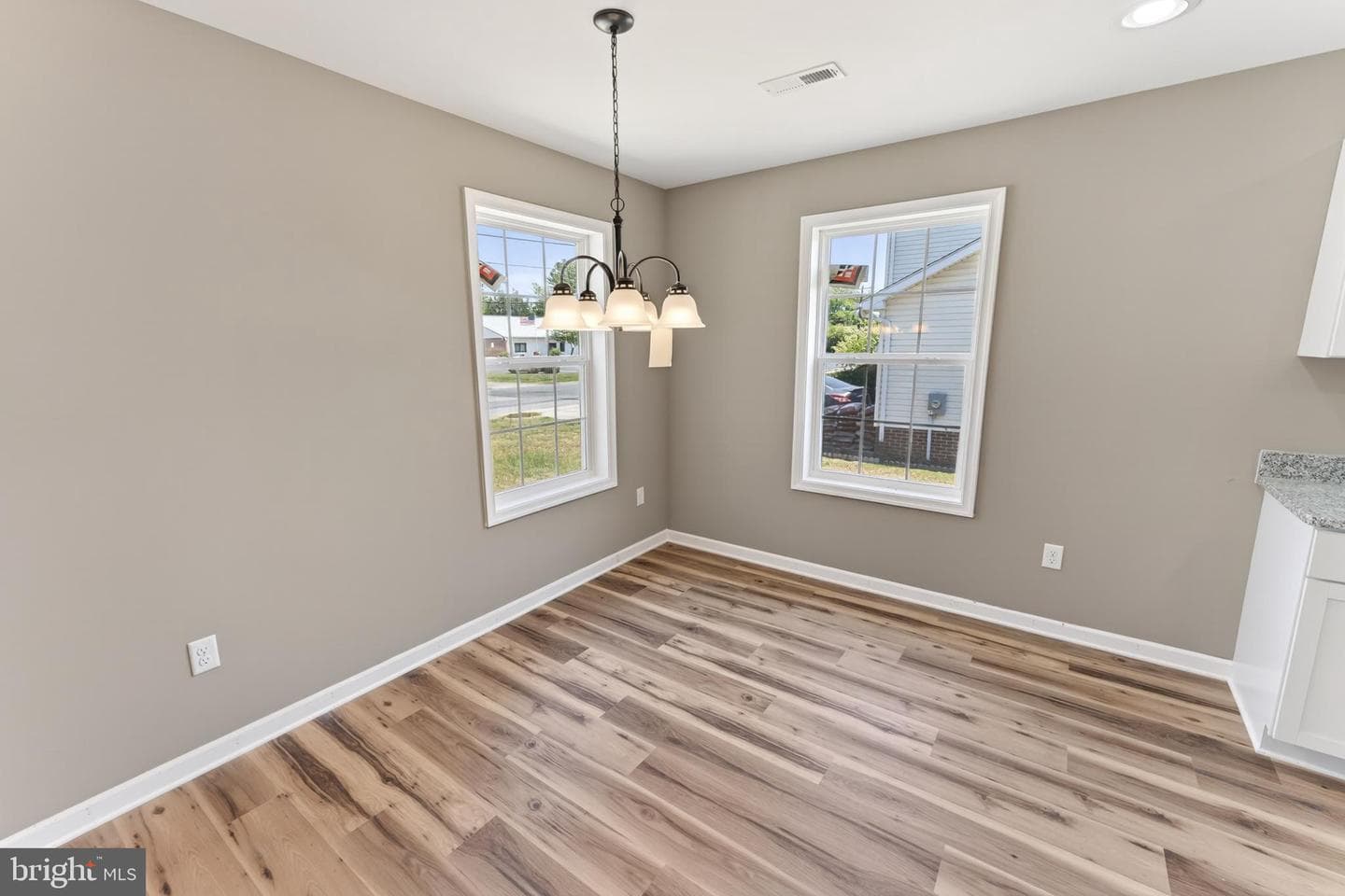 1200 Cedar Street photo 20