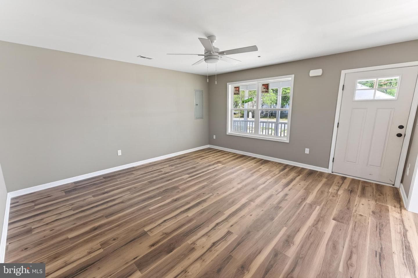 1200 Cedar Street photo 8