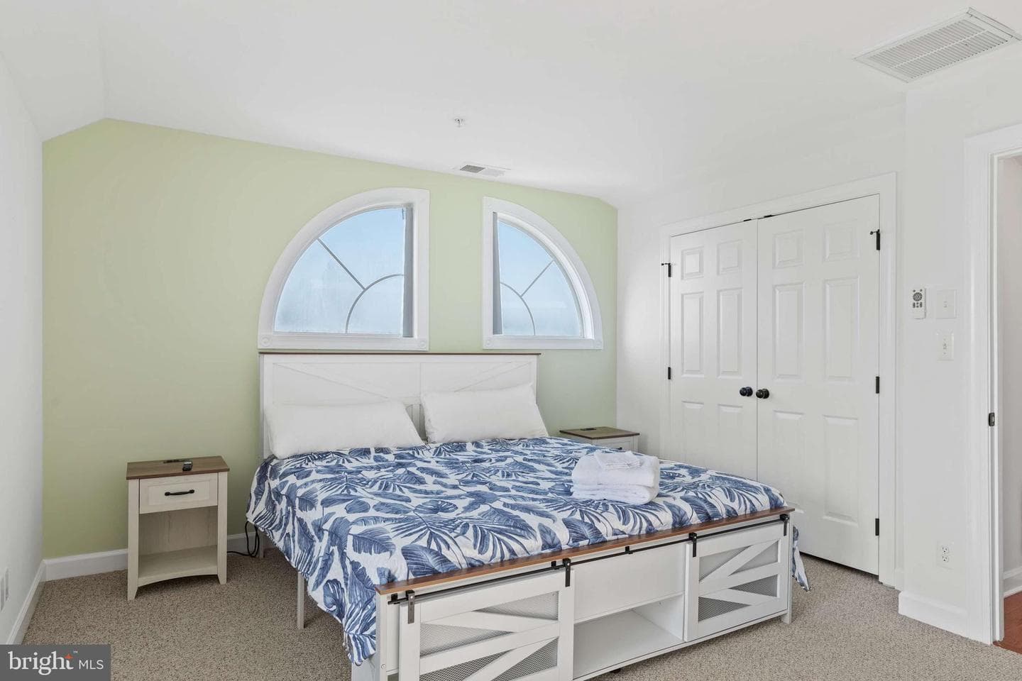 27 Island Edge Dr # 27C photo 39