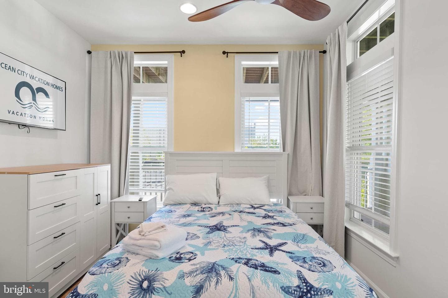 27 Island Edge Dr # 27C photo 60