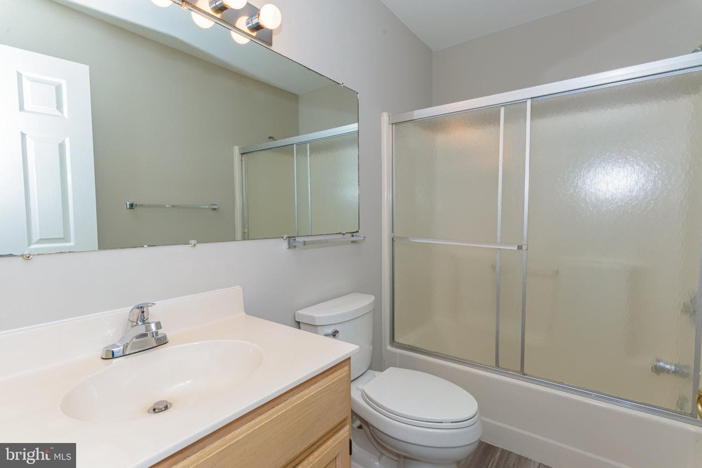258 Ocean Parkway photo 25