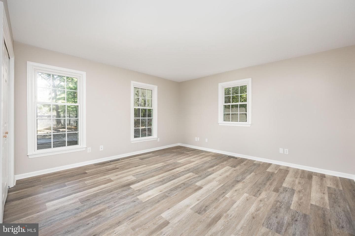 2033 Wildwood Trail photo 42