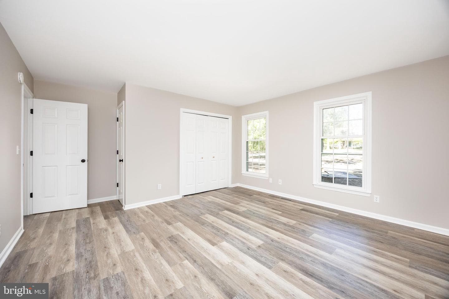 2033 Wildwood Trail photo 44