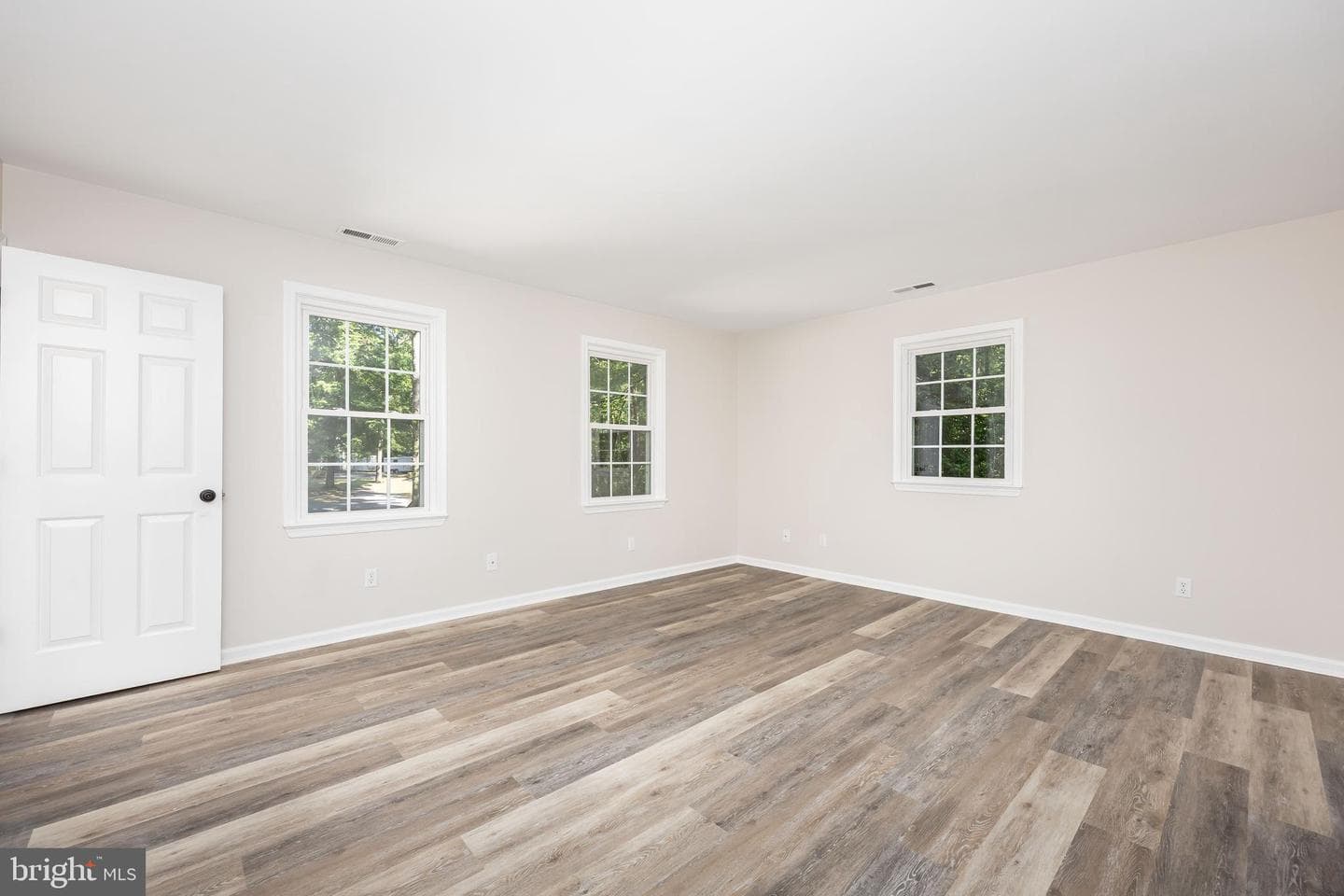 2033 Wildwood Trail photo 52